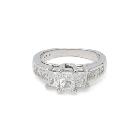 Marks Estate Dept 1 Side Stone Natural Diamond Complete Engagement Ring in 14 Karat White with 1 Radiant Diamond, Color: F/G, Clarity: SI2, totaling 0.54ctw