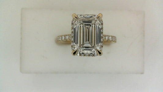 ReMARKable Designs Hidden Accent Side Stone Lab-Grown Diamond Complete Engagement Ring in 14 Karat Yellow Gold, Size 7