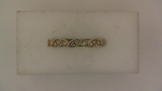 A. Jaffe Natural Diamond Band Ladies Wedding Band in 14 Karat Yellow Gold with 0.13ctw G SI1-SI2 Round Diamonds