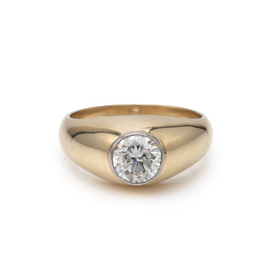 Marks Estate Dept 1 Men's Natural Diamond Fashion Ring in 14 Karat Yellow Gold with Round Diamond, Clarity: SI2