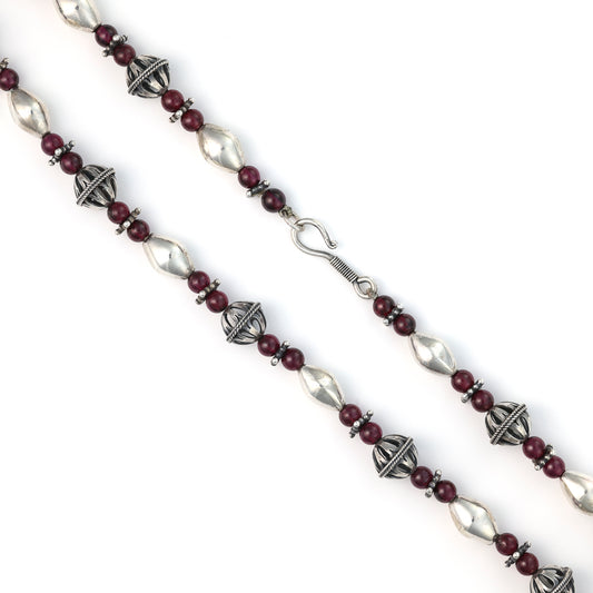 Station M Estate Collection Color Gemstone Necklace in Sterling Silver White with 72 Round Garnets