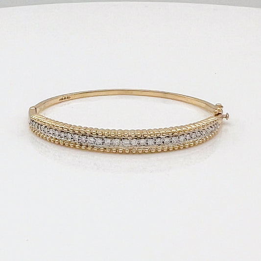 ReMARKable Estate Natural Diamond Bracelet in 14 Karat Yellow Gold with 0.91ctw G/H I1-I2 Round Diamonds