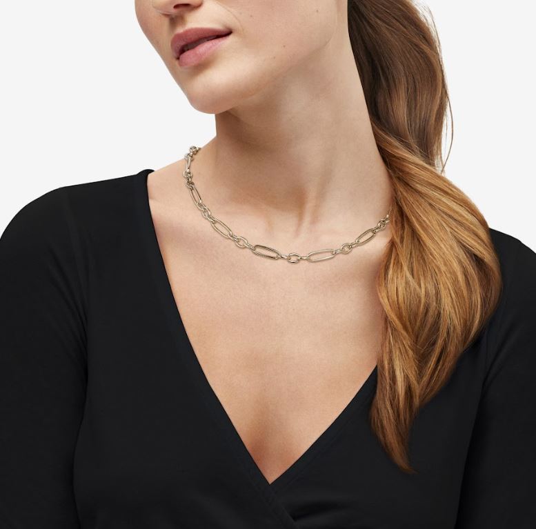 14K yellow gold Figaro chain necklace.
