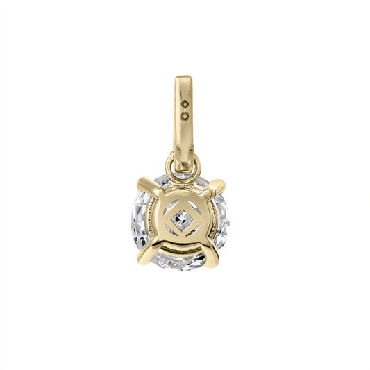 Yellow gold pendant with round diamond.