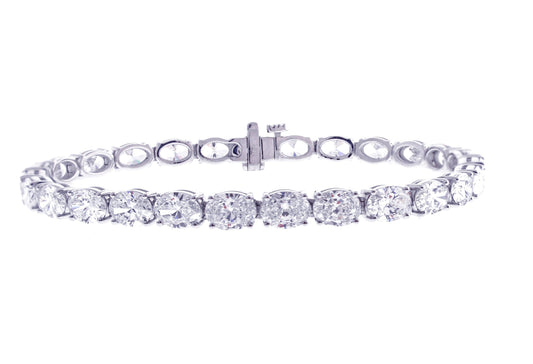 14K white gold bracelet with round diamonds.