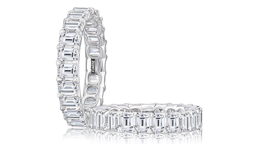 Emerald-cut diamond band, 14K white gold.