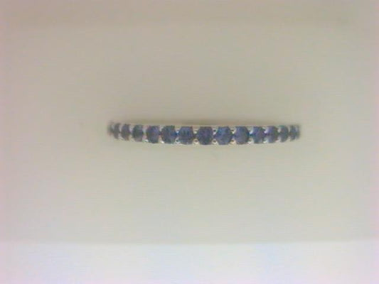 Round sapphire band in white gold.