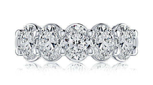 Natural Diamond Ladies Wedding Band in 14 Karat Wh