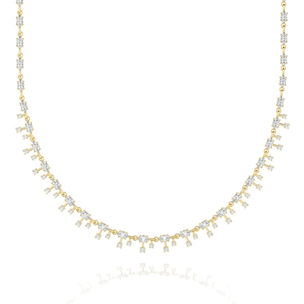 Diamond necklace in 14K yellow gold.