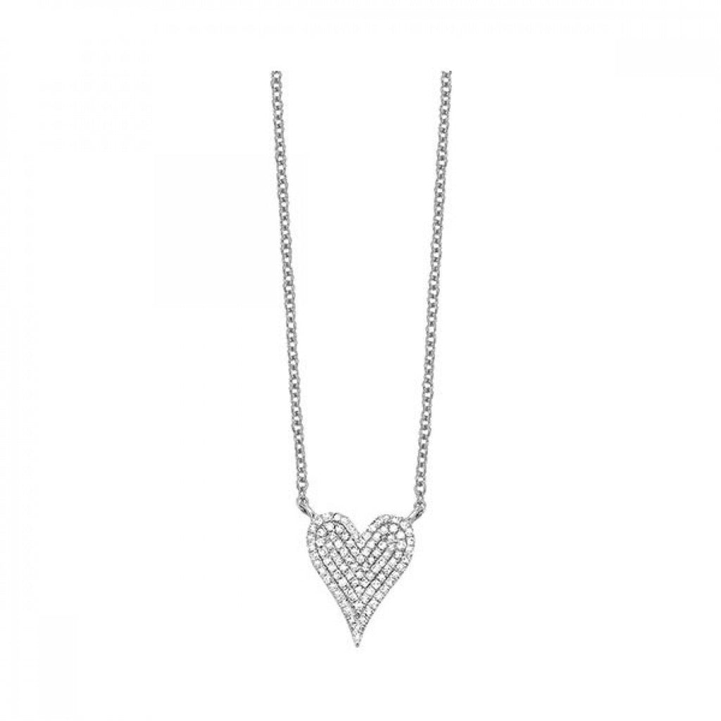 Heart-shaped diamond necklace in rose gold.