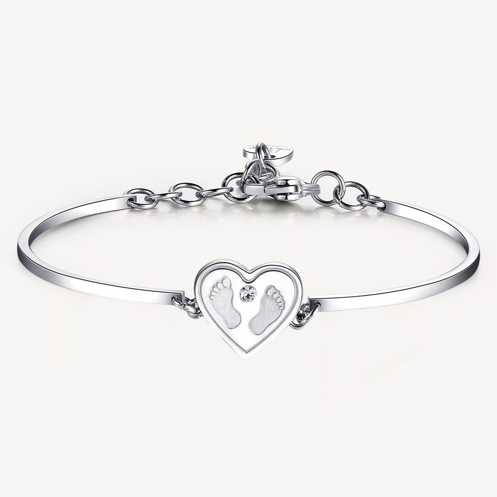 Stainless steel bracelet with heart design.