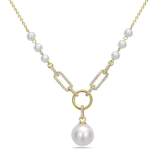 Yellow gold necklace with pearls and diamonds.