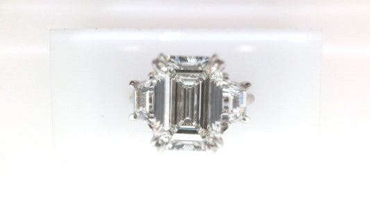 Forevermark ReMARKable Designs Three Stone Hidden Accent Lab-Grown Diamond Complete Engagement Ring in 14 Karat White Gold with 5.06ct Emerald Lab-Grown Diamond, Color: F, Clarity: VS1