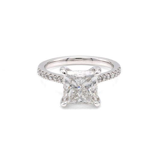 Princess-cut diamond ring in white gold.