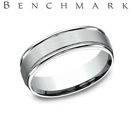 14K white gold men's carved band.