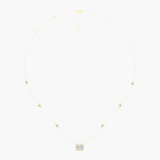 Diamond necklace with yellow gold chain.