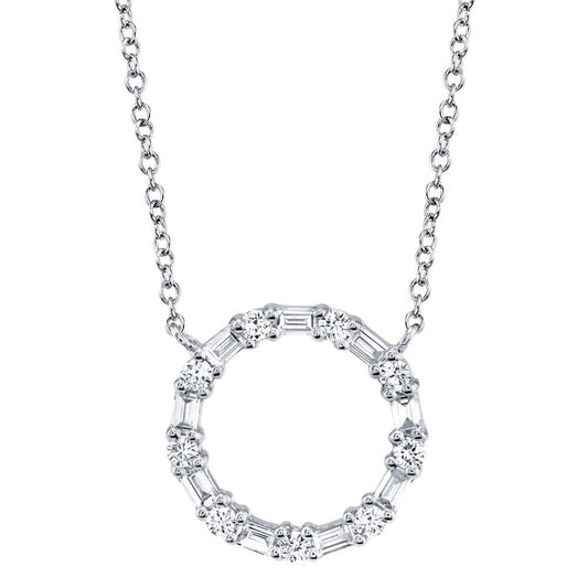 Circle necklace with diamonds in white gold.