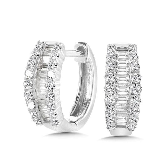 Huggie earrings with diamonds in white gold.