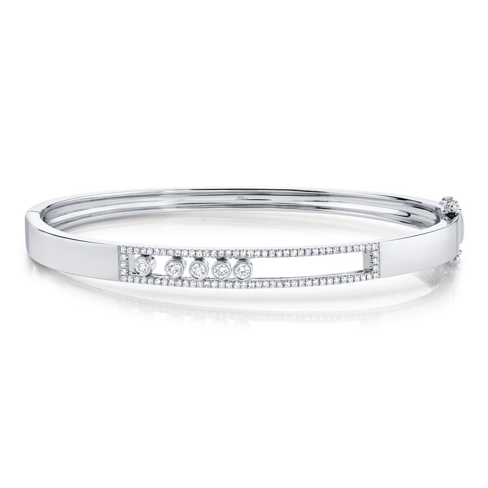White gold bracelet with round diamonds.
