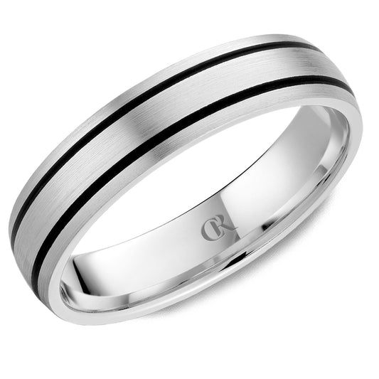 Polished yellow 14K carved band ring.