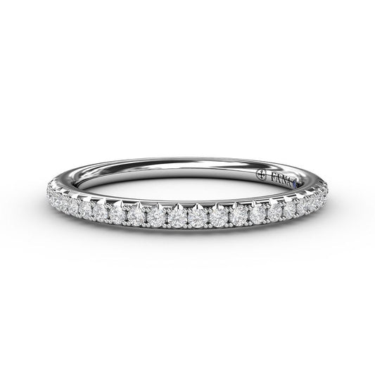 14K white gold diamond stackable band