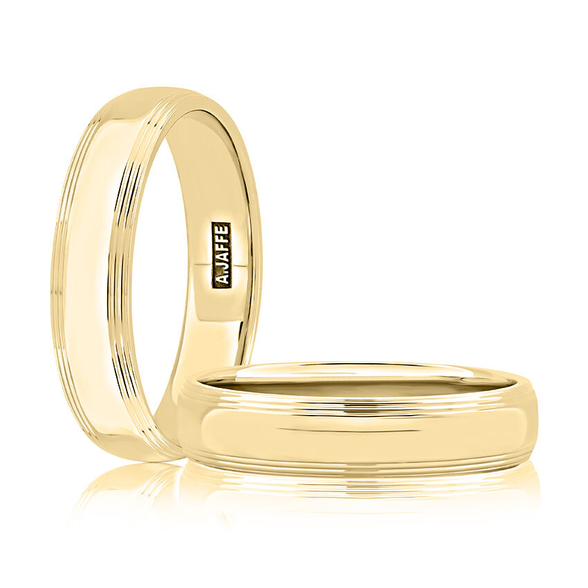 14K yellow gold carved men's band.