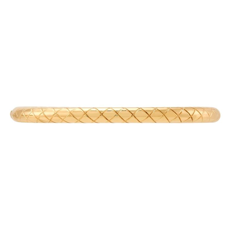 14K yellow gold bracelet with quilted design.