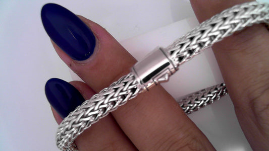 John Hardy Bracelet in Sterling Silver and 14 Karat Gold