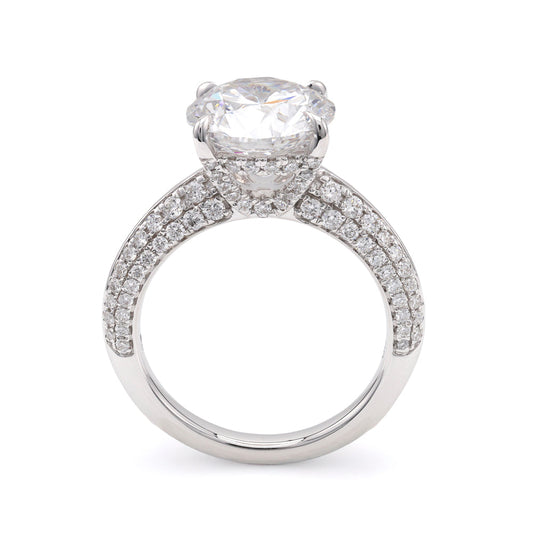 18K white gold ring with diamonds.