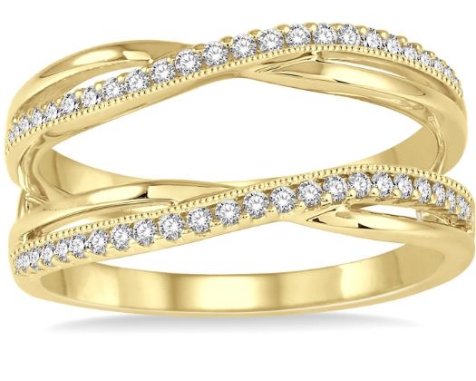 Yellow gold band with crisscross diamond design.