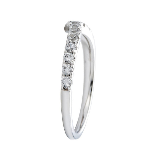Contour diamond band in white gold.