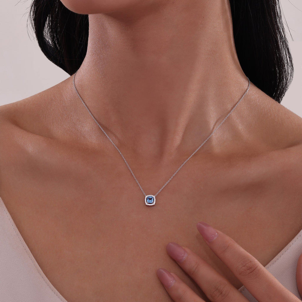 Cushion-cut blue topaz necklace in silver.