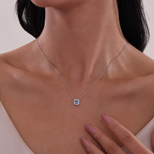 Cushion-cut blue topaz necklace in silver.