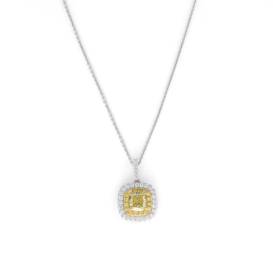 Cushion diamond necklace in white yellow gold.