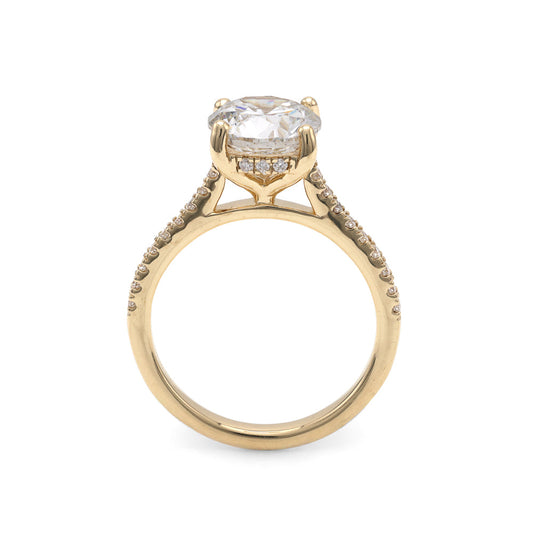 Lab-grown diamond ring in yellow gold.