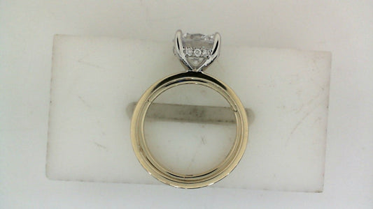 14K white gold ring with accent diamonds.