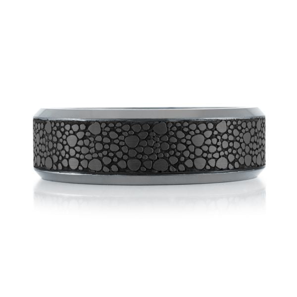 Black carved tantalum carbon fiber band.