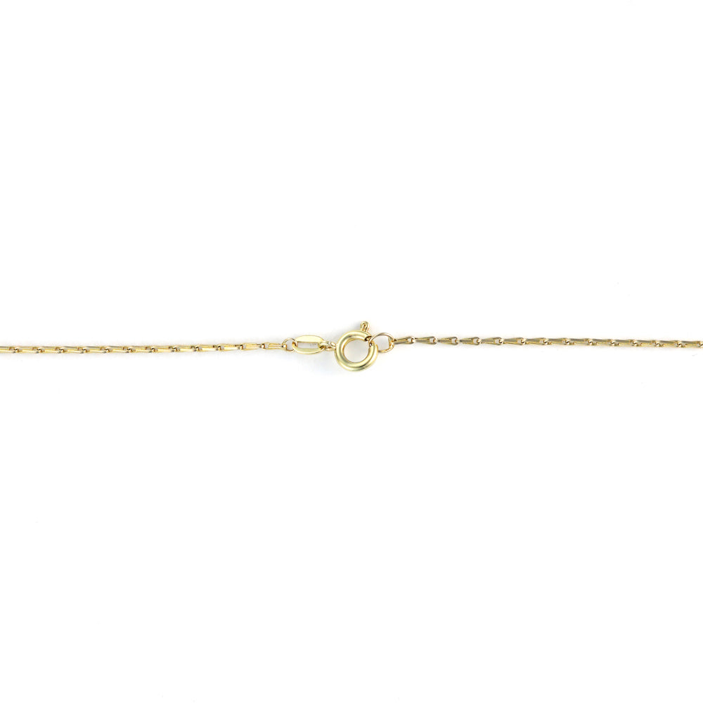 Yellow gold fancy link chain clasp.