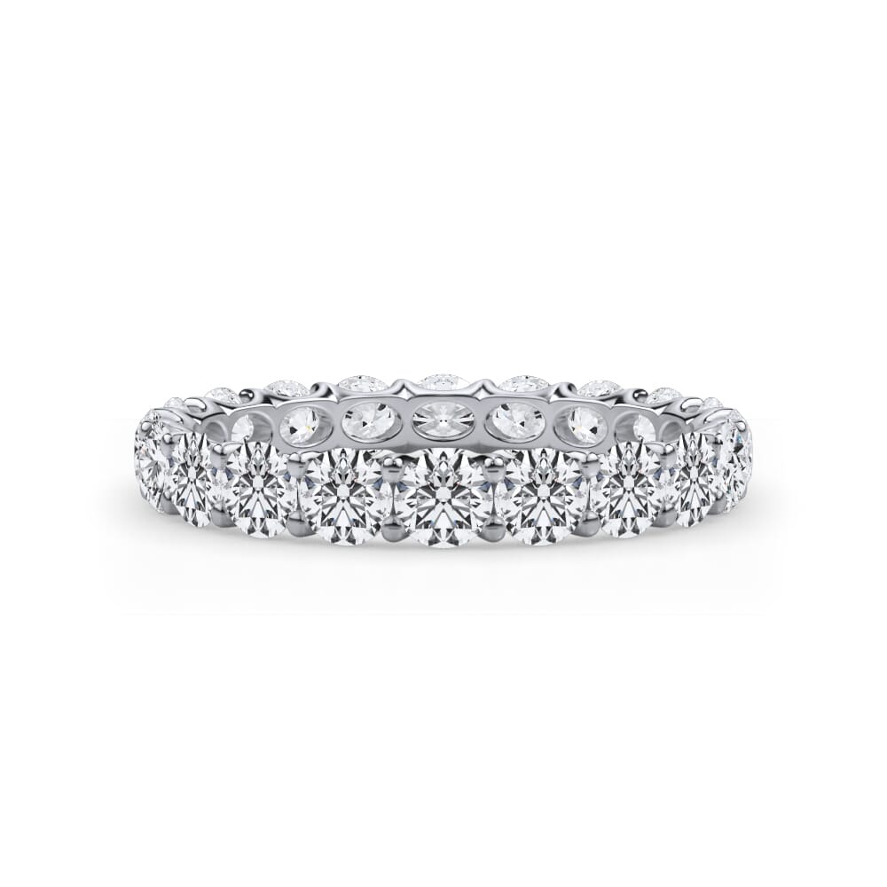 Diamond band in 14K white gold.