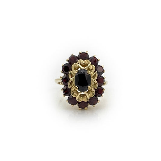 ReMARKable Estate Oval Red Garnet Color Gemstone Ring in 18 Karat Yellow Gold with 1 Stone 7.1mm