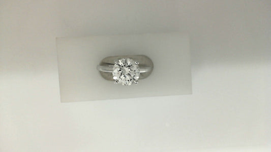 Marks Jewelers Solitaire Natural Diamond Complete Engagement Ring in 18 Karat White Gold with 1 Round Diamond, Color: K, Clarity: SI1, totaling 2.01ctw