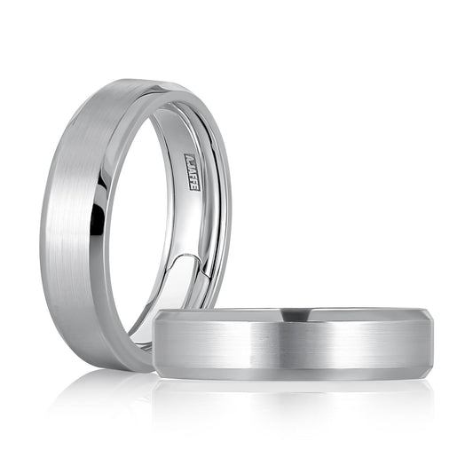 Polished white gold band with satin finish.