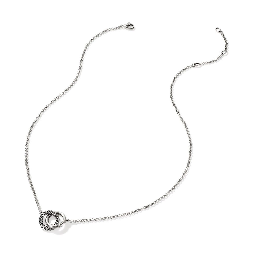 Sterling silver circle chain necklace.