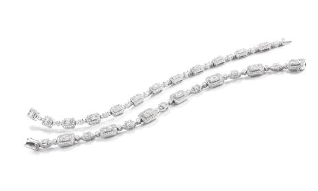 Diamond bracelet with various shapes in white gold.