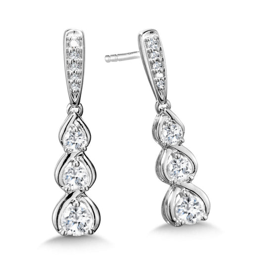 Diamond drop earrings in white gold.