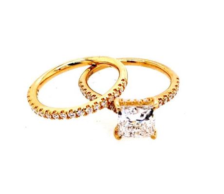 Lab-Grown Diamond Complete Engagement Ring