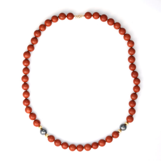 10K gold necklace with round jaspers.
