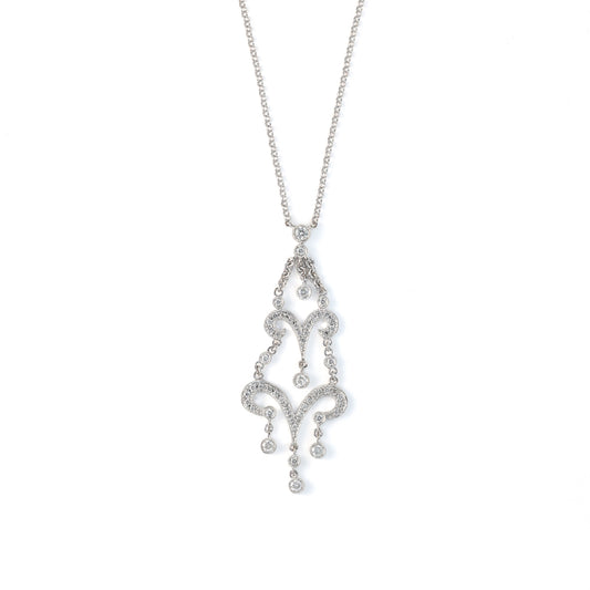 Elegant diamond drop necklace in white gold.