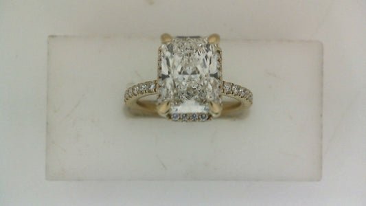 Side Stone Lab-Grown Diamond Complete Engagement Ring in 14 Karat Yellow with 1 Radiant Lab Grown Diamond, Color: F, Clarity: VS1, totaling 2.59ctw