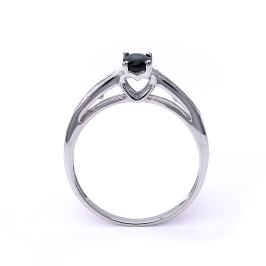 ReMARKable Estate Color Gemstone Ring in 10 Karat White Gold with 1 Oval Sapphire 6.15mm